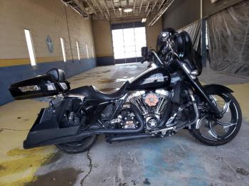  Salvage Harley-Davidson Fl