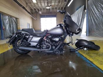  Salvage Harley-Davidson Fl