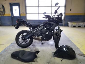  Salvage Kawasaki Le650 C