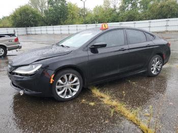  Salvage Chrysler 200