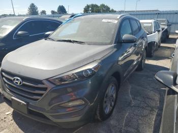  Salvage Hyundai TUCSON