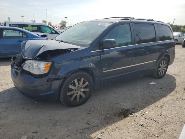  Salvage Chrysler Minivan