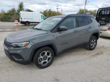  Salvage Jeep Compass