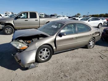  Salvage Ford Taurus