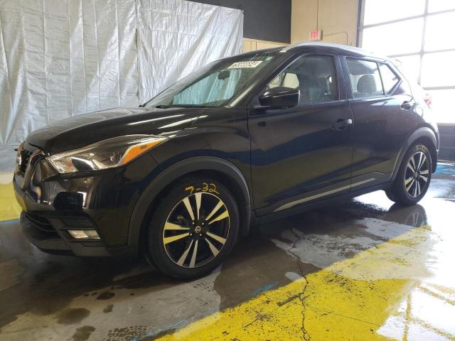  Salvage Nissan Kicks