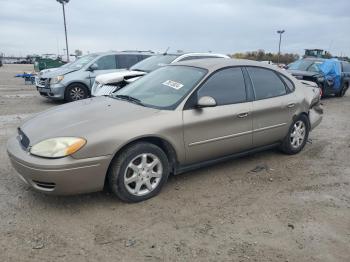  Salvage Ford Taurus