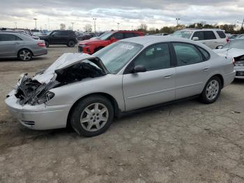  Salvage Ford Taurus