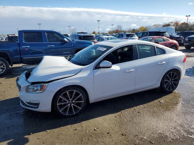  Salvage Volvo S60