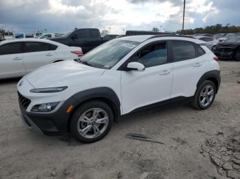  Salvage Hyundai KONA