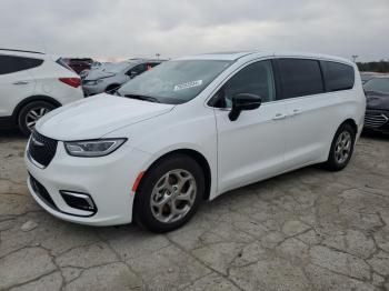  Salvage Chrysler Pacifica