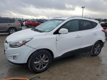  Salvage Hyundai TUCSON