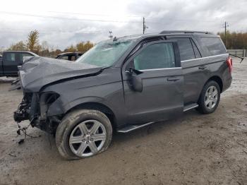  Salvage Ford Expedition