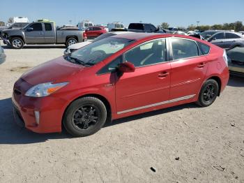  Salvage Toyota Prius