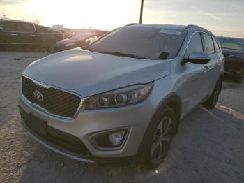  Salvage Kia Sorento