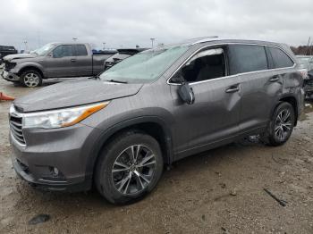  Salvage Toyota Highlander