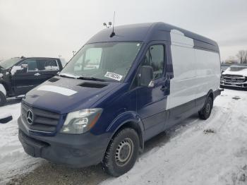  Salvage Mercedes-Benz Sprinter