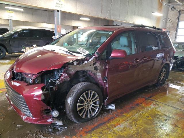  Salvage Toyota Sienna