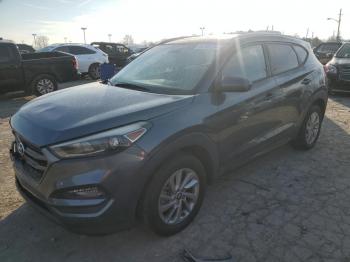  Salvage Hyundai TUCSON