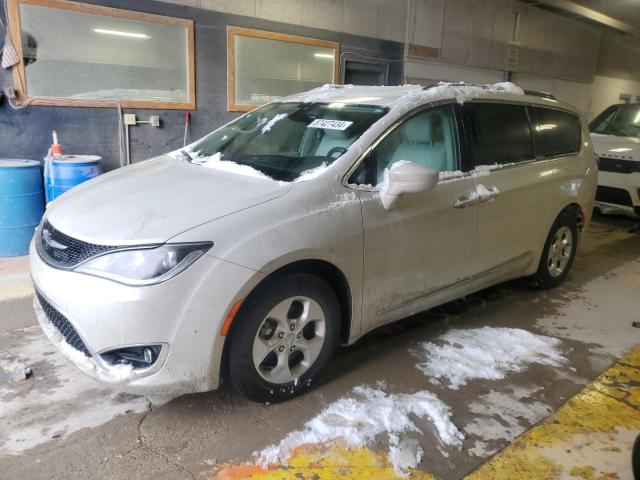  Salvage Chrysler Pacifica