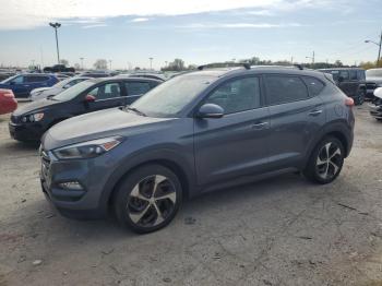  Salvage Hyundai TUCSON