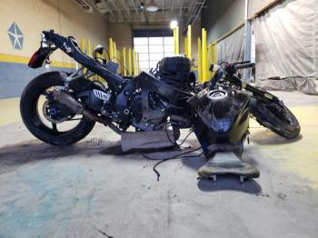  Salvage Suzuki Gsxr750