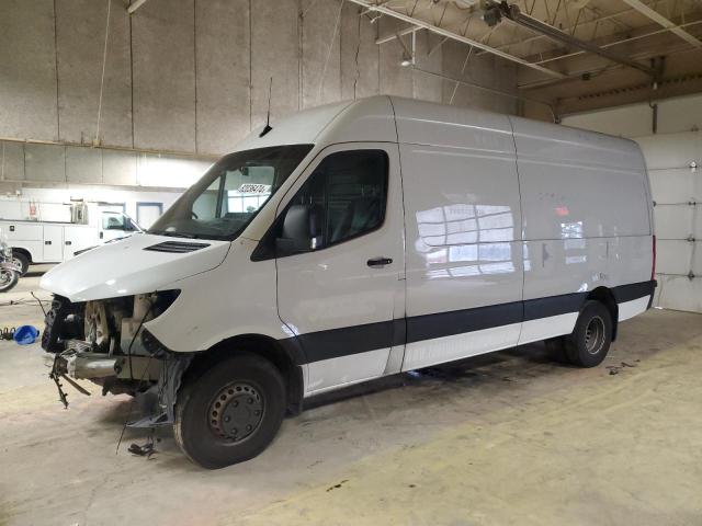  Salvage Mercedes-Benz Sprinter