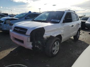  Salvage Hyundai TUCSON