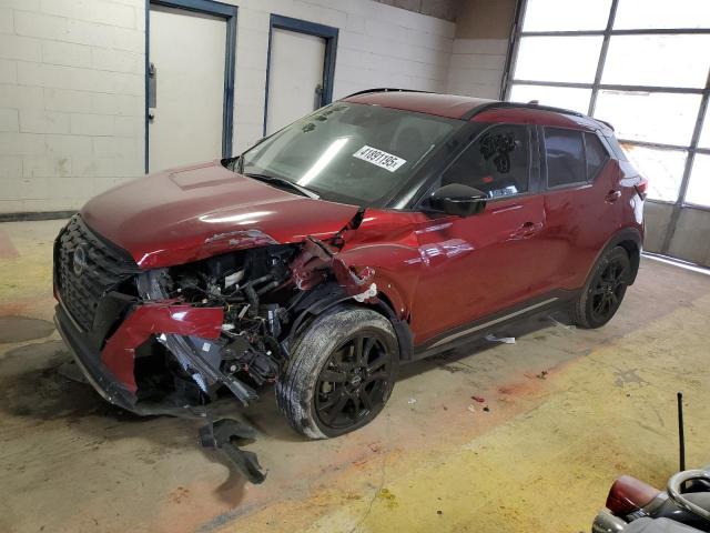  Salvage Nissan Kicks