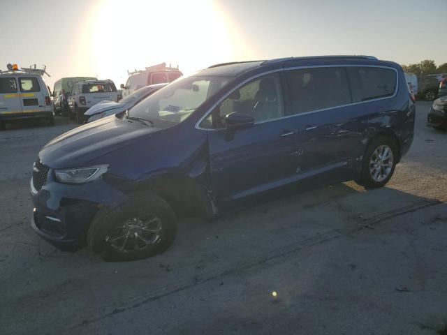  Salvage Chrysler Pacifica