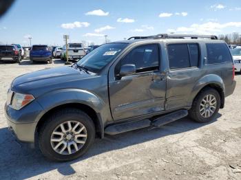 Salvage Nissan Pathfinder
