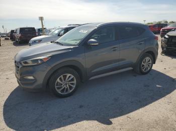  Salvage Hyundai TUCSON