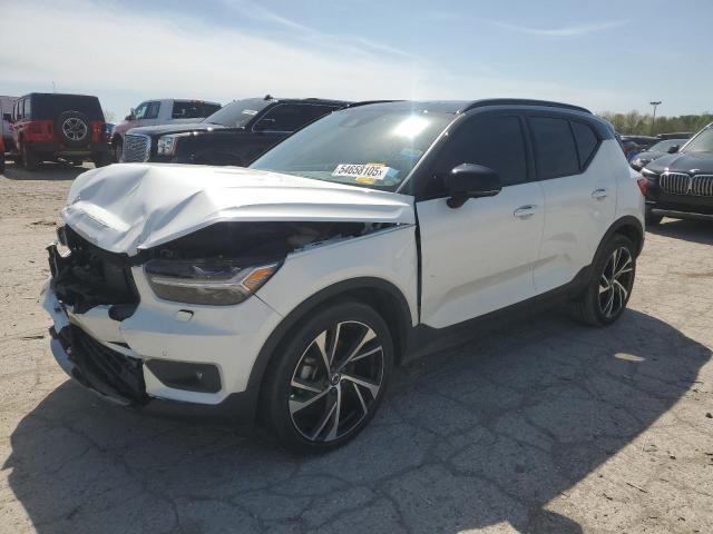  Salvage Volvo XC40
