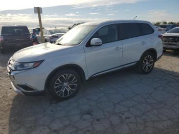  Salvage Mitsubishi Outlander