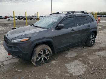  Salvage Jeep Cherokee