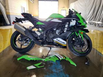  Salvage Kawasaki Zx400 S