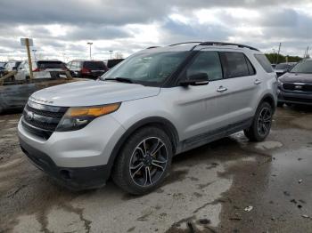  Salvage Ford Explorer
