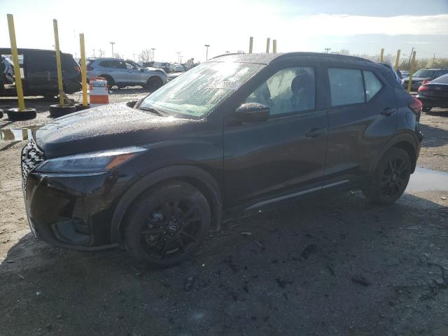  Salvage Nissan Kicks