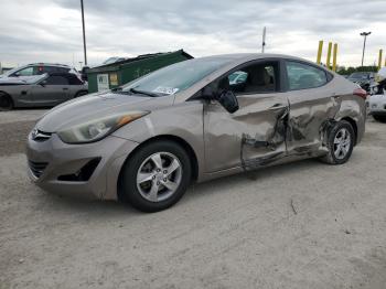  Salvage Hyundai ELANTRA