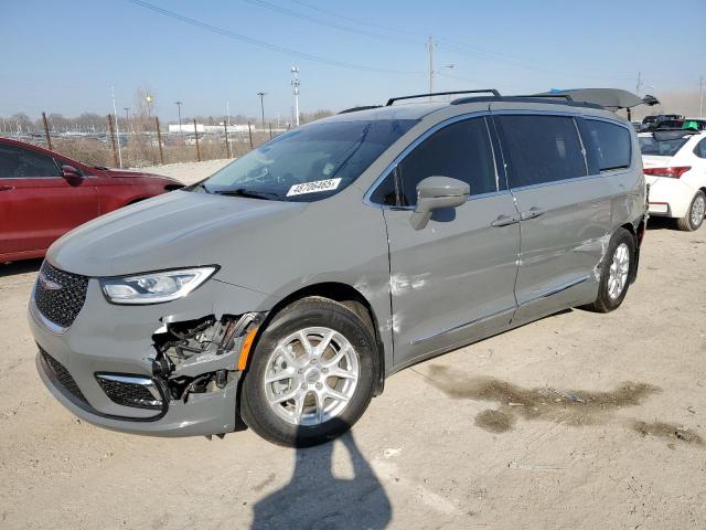  Salvage Chrysler Pacifica