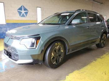  Salvage Kia Niro