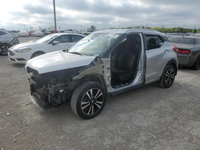  Salvage Nissan Kicks