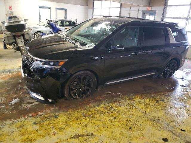  Salvage Kia Carnival