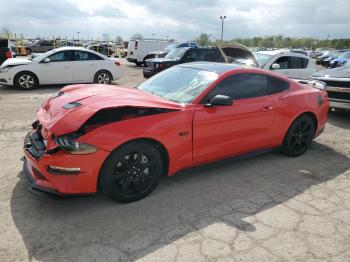  Salvage Ford Mustang