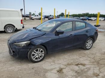  Salvage Toyota Yaris