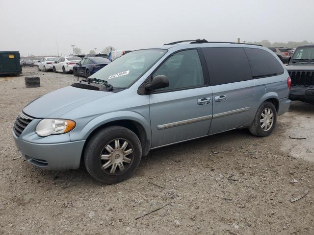  Salvage Chrysler Minivan