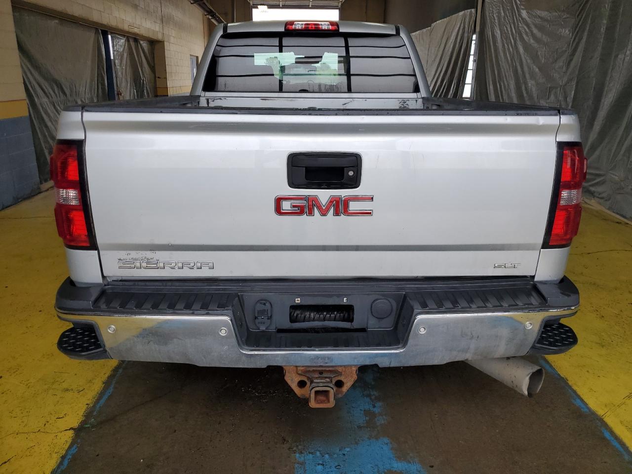 GMC Sierra K2500 Slt Image 11