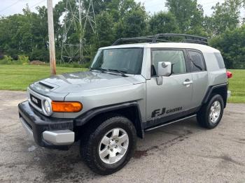  Salvage Toyota FJ Cruiser