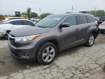  Salvage Toyota Highlander