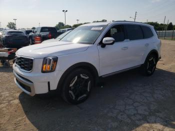  Salvage Kia Telluride