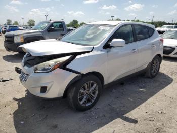  Salvage Hyundai TUCSON